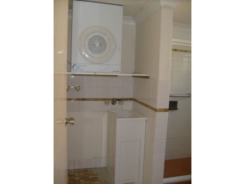 3/3  Lind Ave, Palm Beach QLD 4221