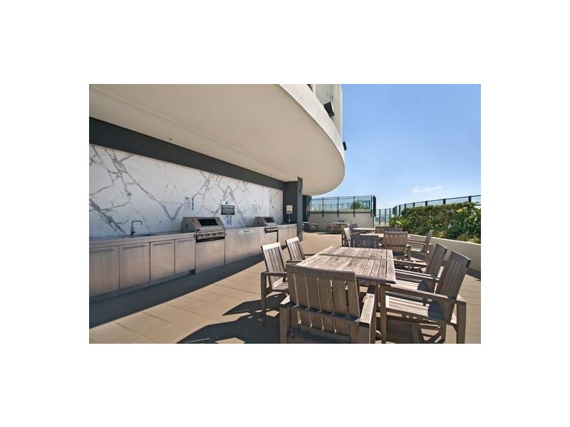 1101/89 Surf Pde, Broadbeach QLD 4218