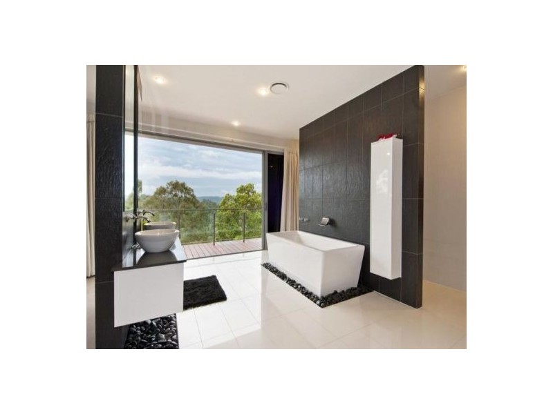 39 Piggotts Road, Guanaba QLD 4210