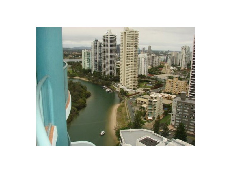 40/3482 Main Beach Pde “Waterford”, Main Beach QLD 4217