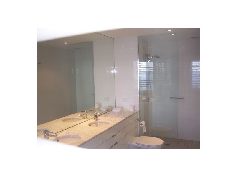 Broadbeach QLD 4218