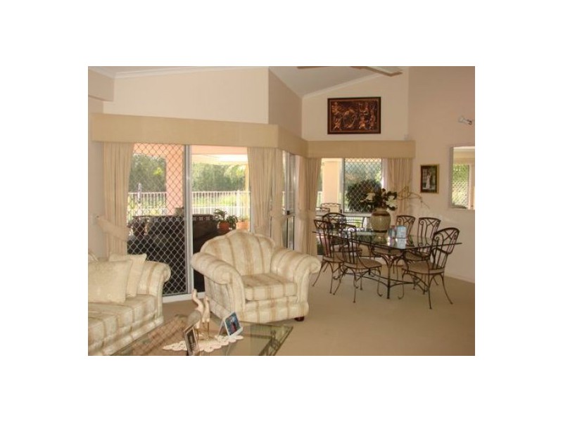 180 Port Jackson Blvd, Clear Island Waters QLD 4226