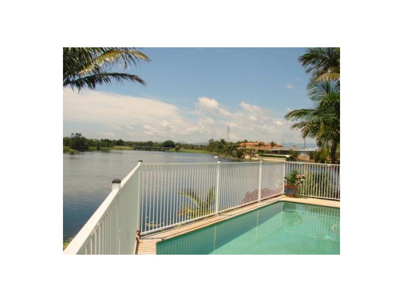 180 Port Jackson Blvd, Clear Island Waters QLD 4226