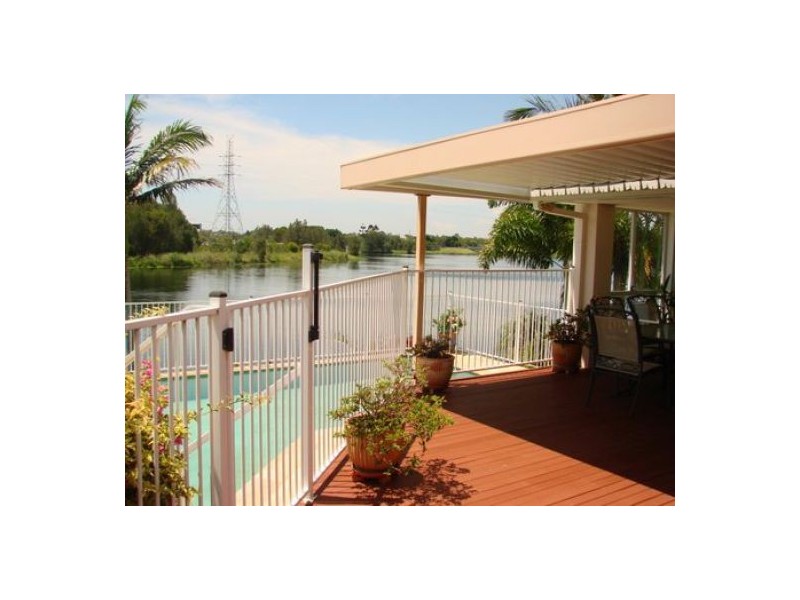 180 Port Jackson Blvd, Clear Island Waters QLD 4226