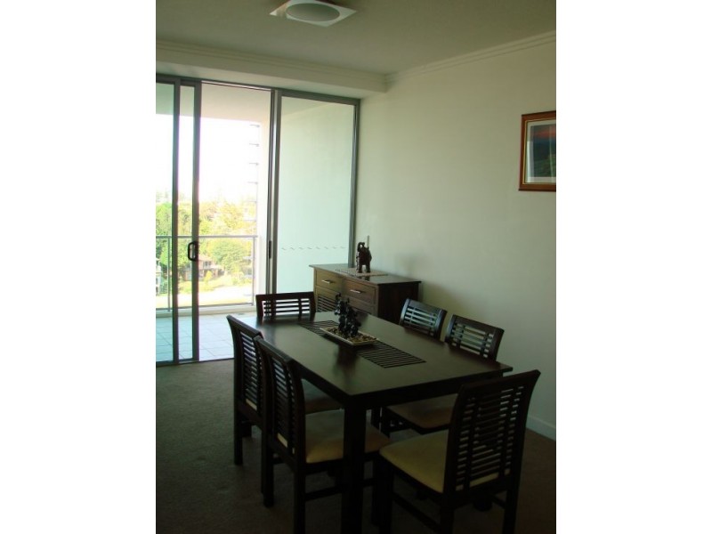 Broadbeach QLD 4218