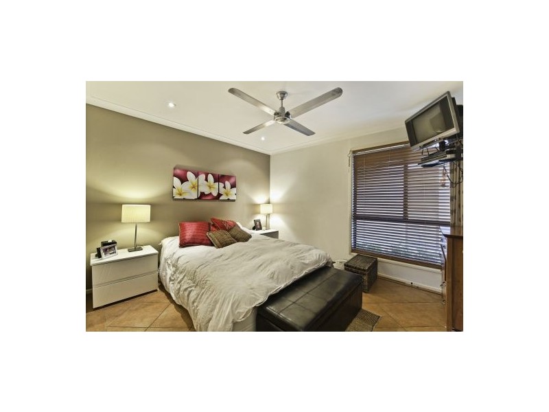 5 Cypress Drive West, Broadbeach Waters QLD 4218