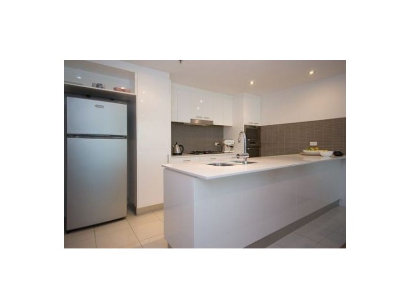Broadbeach Waters QLD 4218