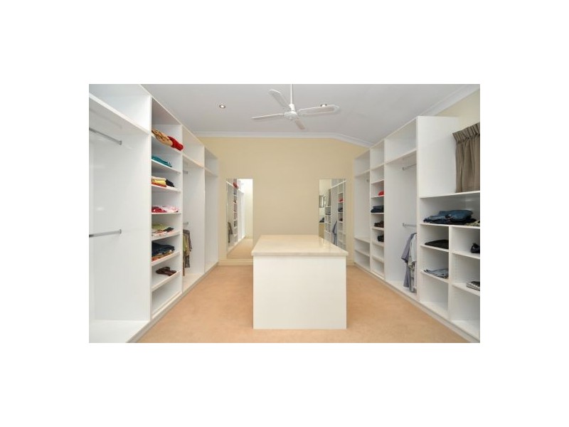 80 Magnetic Drive, Tamborine Mountain QLD 4272