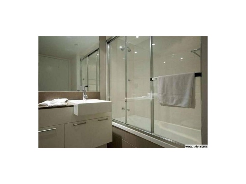 1602/18  Enderley Avenue, Surfers Paradise QLD 4217