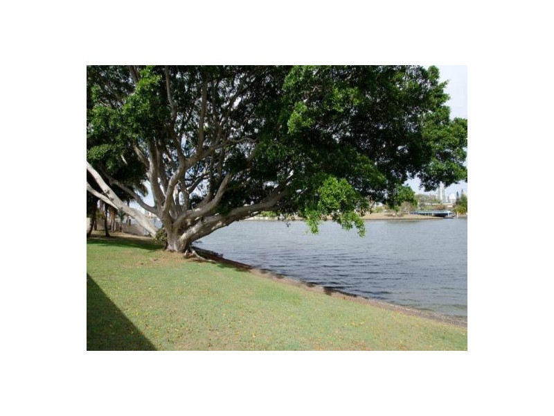 Southport QLD 4215