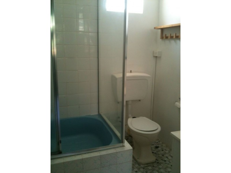 3/118 Old Burleigh Rd, Broadbeach QLD 4218