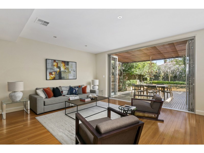 20a Alfred Street, St Peters NSW 2044