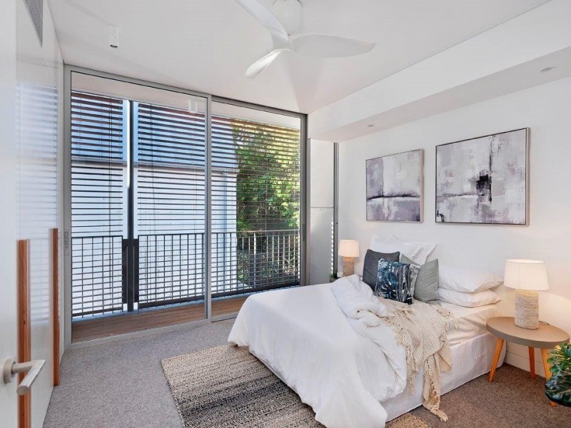 2/34 Curlewis Street, Bondi Beach NSW 2026