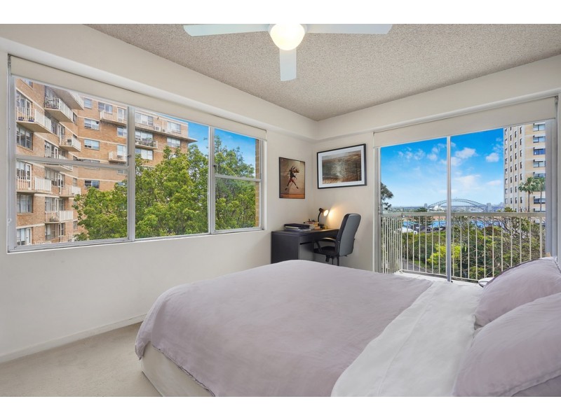 13/4 Mitchell Road, Darling Point NSW 2027