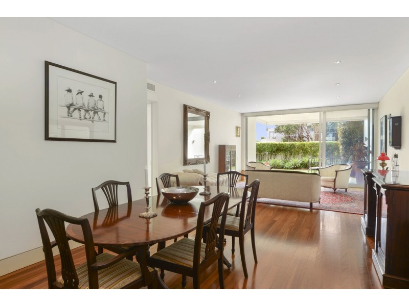 1/2 Ian Street, Rose Bay NSW 2029