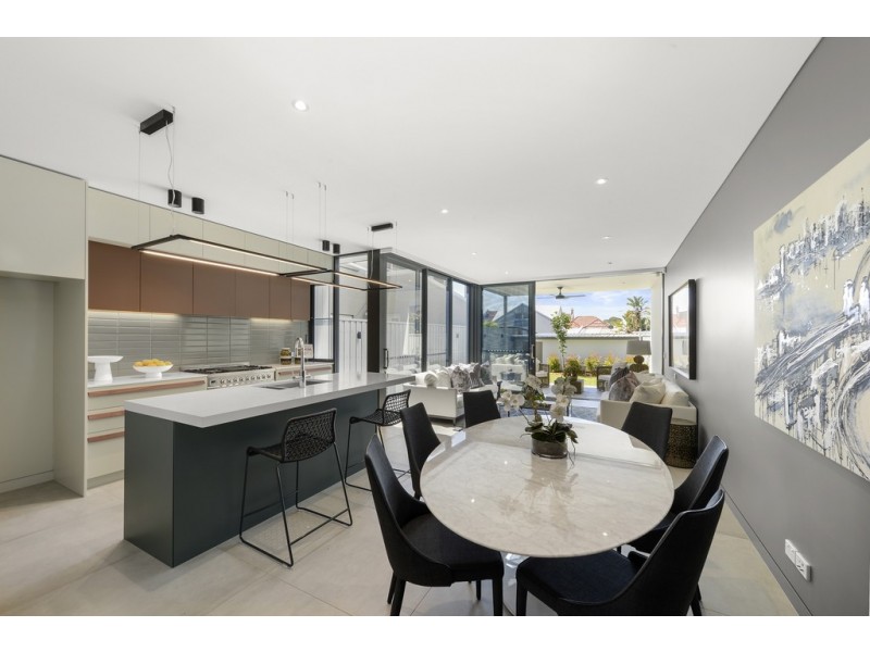 104 Bondi Road, Bondi Junction NSW 2022