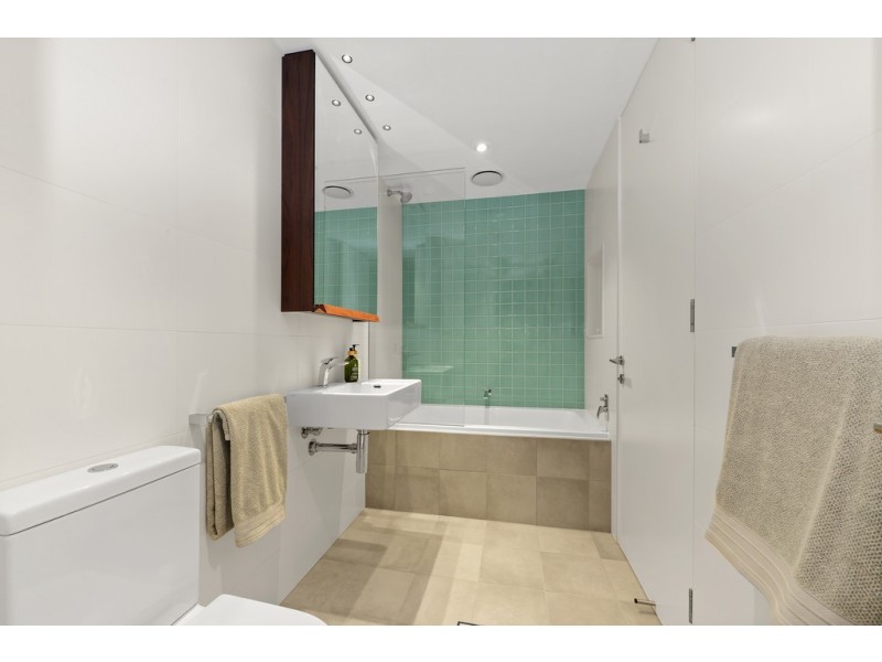 104 Bondi Road, Bondi Junction NSW 2022