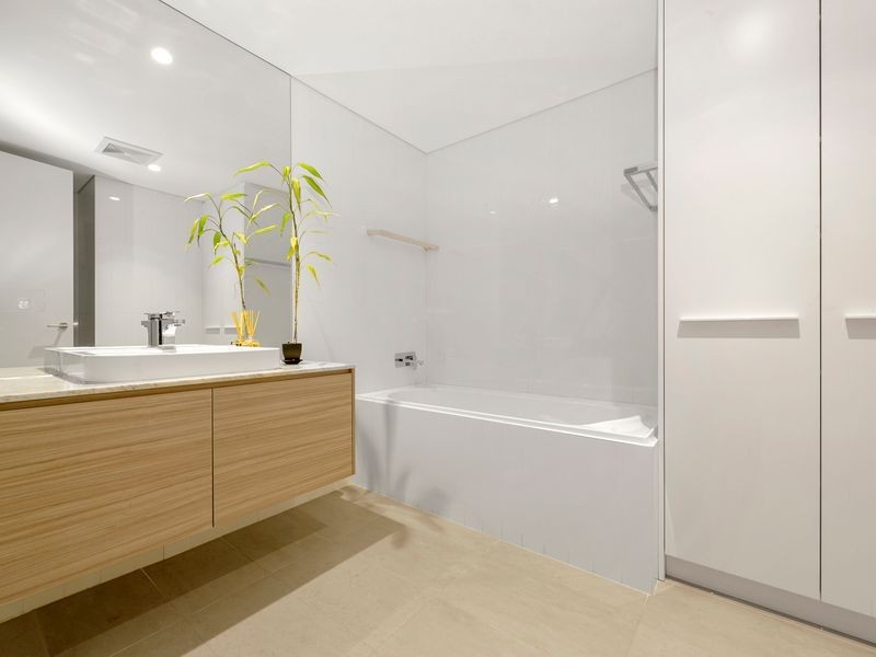 1/403-405 Old South Head Road, North Bondi NSW 2026