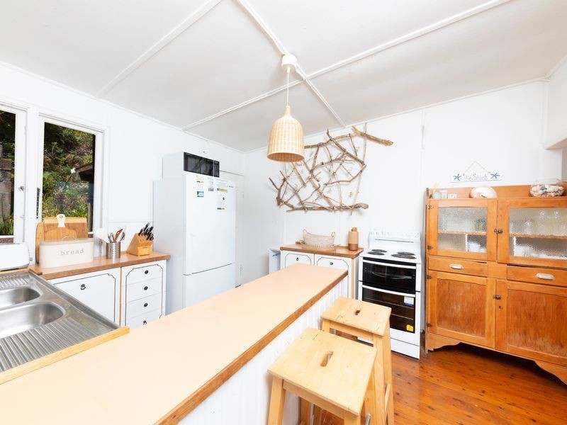 38 Kinka Road, Seal Rocks NSW 2423