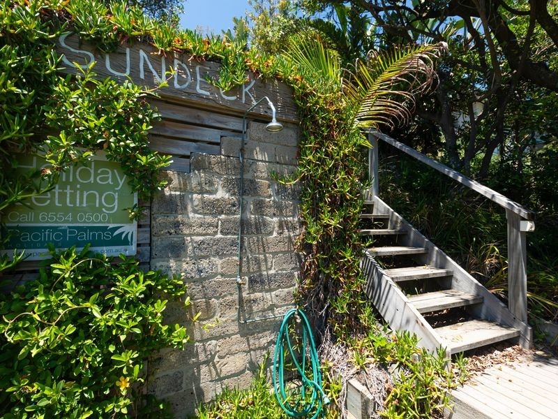 38 Kinka Road, Seal Rocks NSW 2423