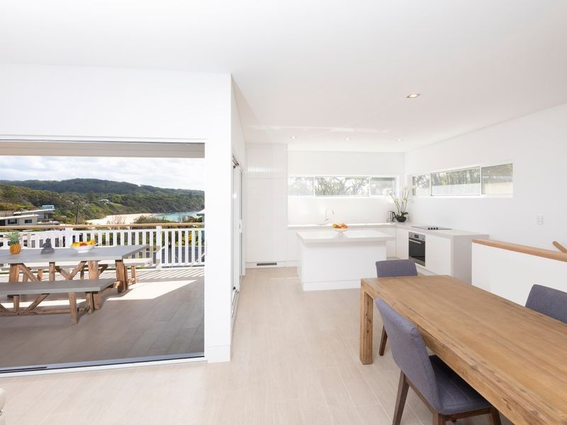 63 Kinka Road, Seal Rocks NSW 2423