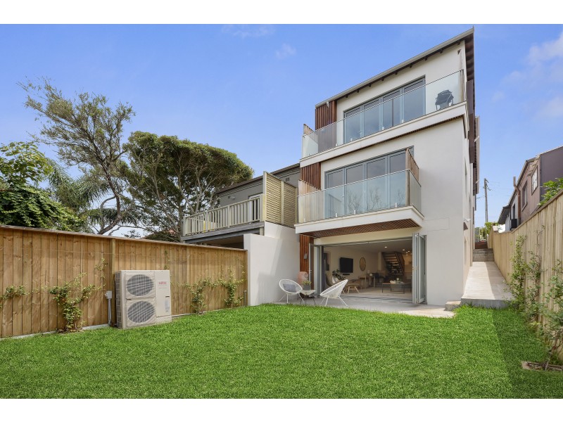 14 Narelle Street, North Bondi NSW 2026