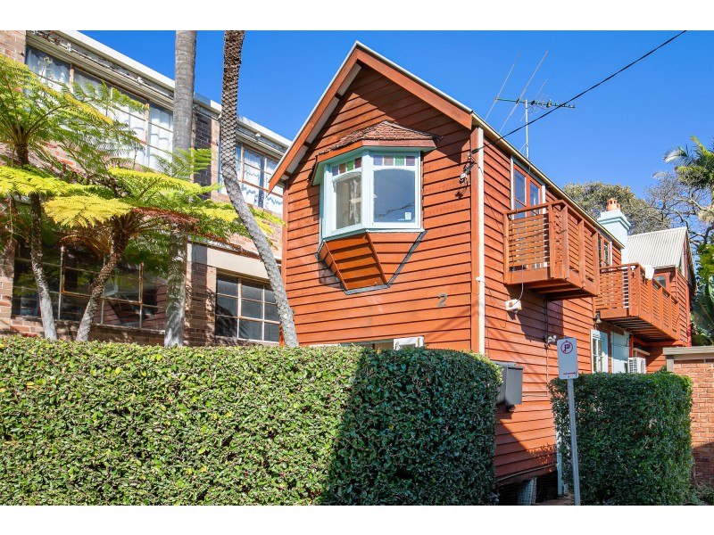 2 Donald Place, Bondi Junction NSW 2022