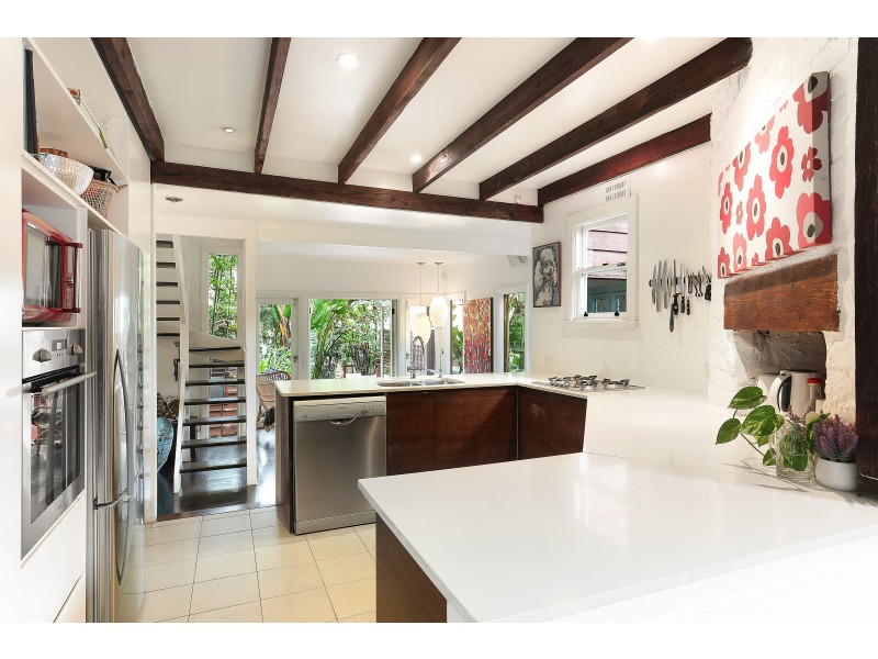 2 Donald Place, Bondi Junction NSW 2022