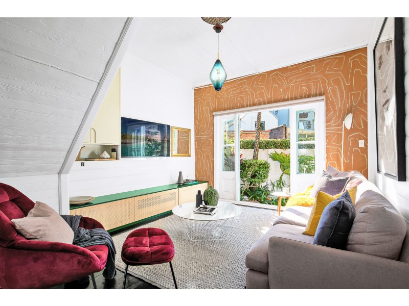 2 Donald Place, Bondi Junction NSW 2022