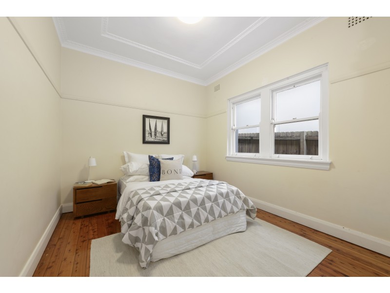 16 Oakley Road, North Bondi NSW 2026