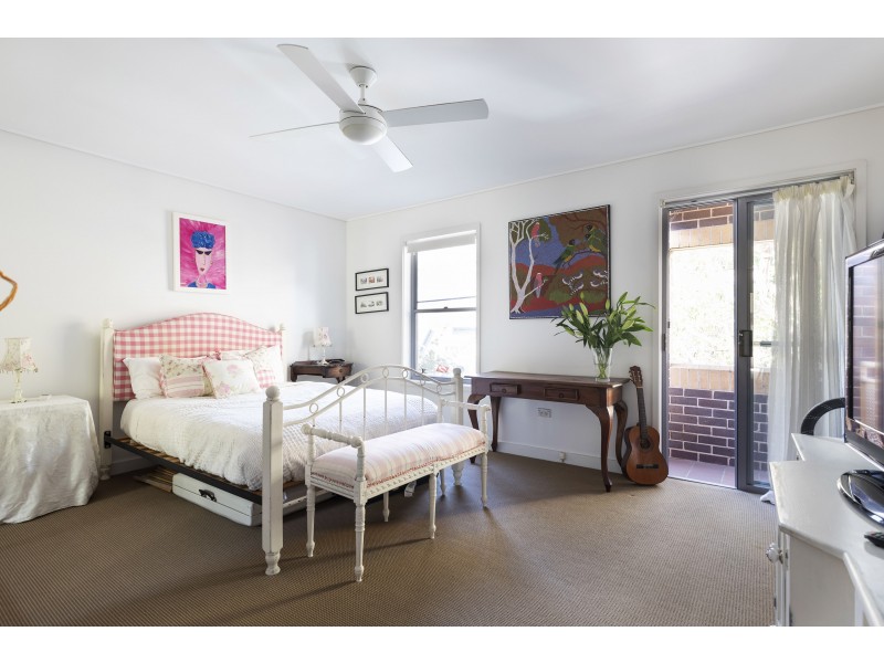 849B Bourke Street, Redfern NSW 2016