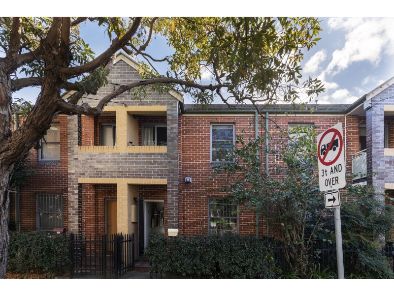 849B Bourke Street, Redfern NSW 2016