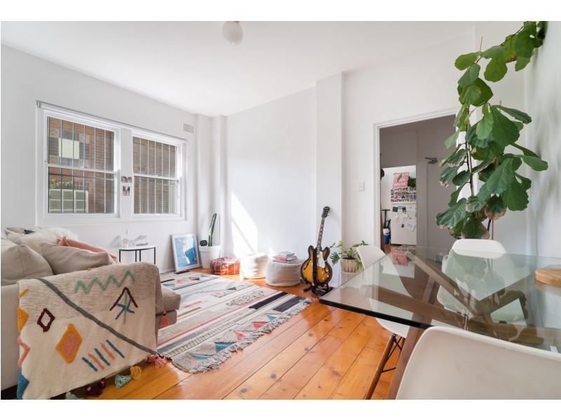 2/52a Sir Thomas Mitchell Road, Bondi Beach NSW 2026