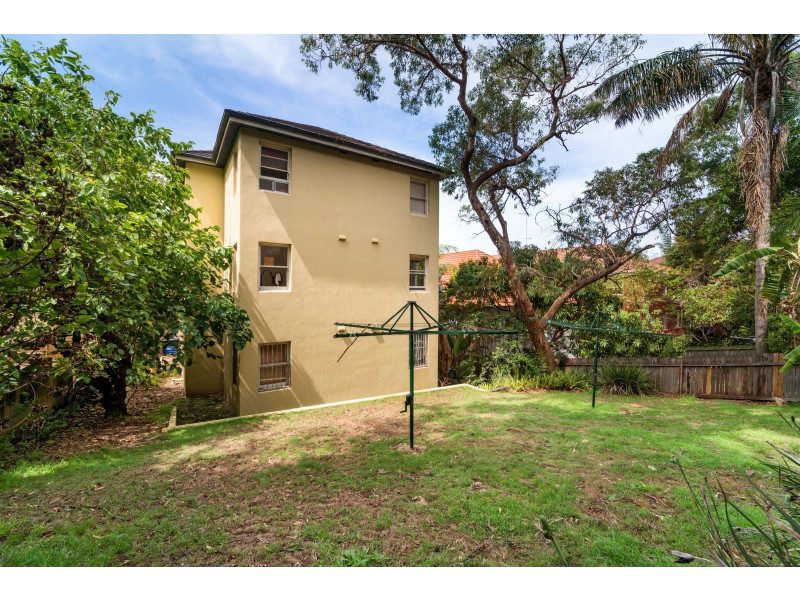 2/52a Sir Thomas Mitchell Road, Bondi Beach NSW 2026