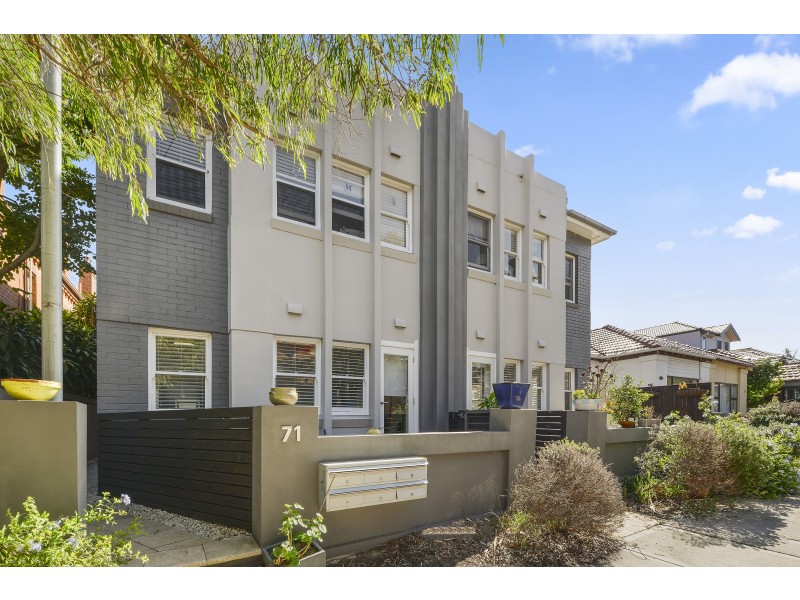 2/71 Oakley Road, North Bondi NSW 2026