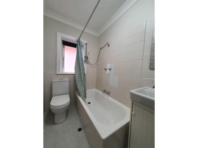 2/110 Ramsgate Avenue, Bondi Beach NSW 2026