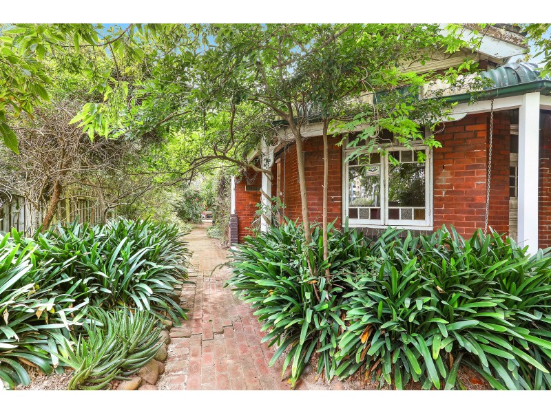 13 Abbotford Street, Kensington NSW 2033