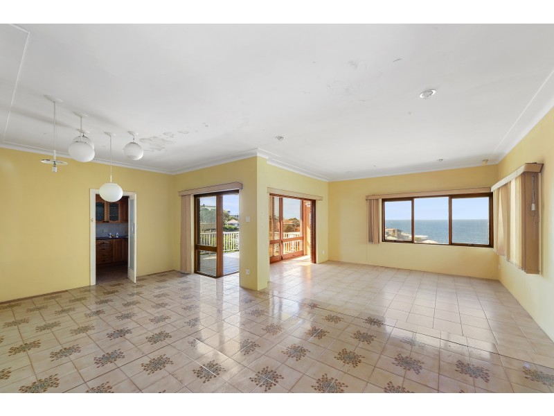 8 Mermaid Avenue, Maroubra NSW 2035