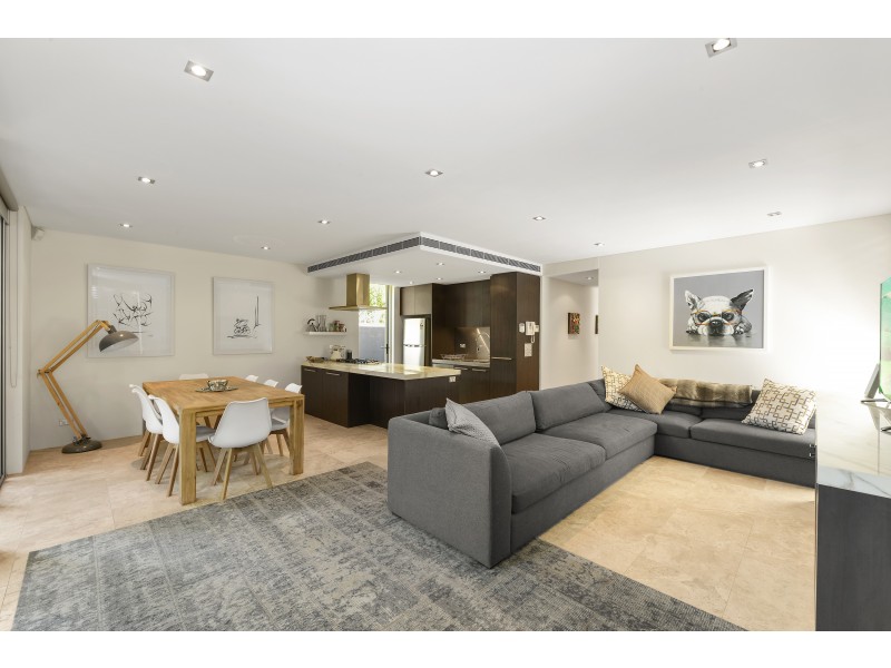 2/547 Old South Head Road, Rose Bay NSW 2029