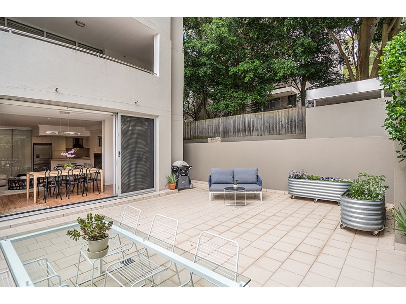 2/30-34 Penkivil Street, Bondi NSW 2026