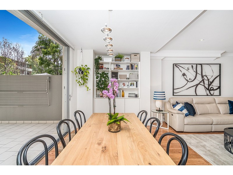 2/30-34 Penkivil Street, Bondi NSW 2026