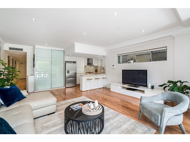 2/30-34 Penkivil Street, Bondi NSW 2026