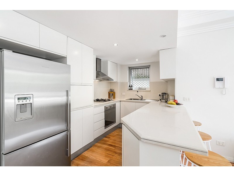 2/30-34 Penkivil Street, Bondi NSW 2026