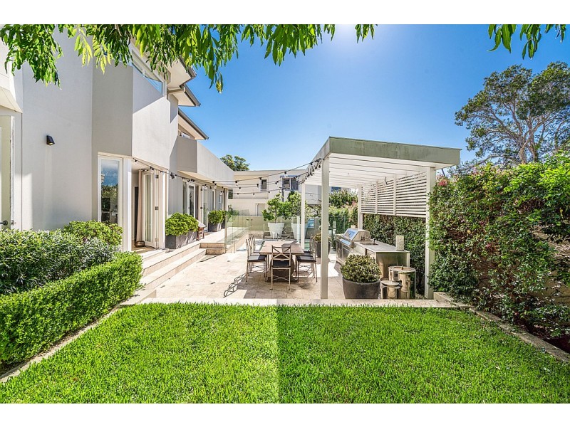 11B Fitzwilliam Road, Vaucluse NSW 2030