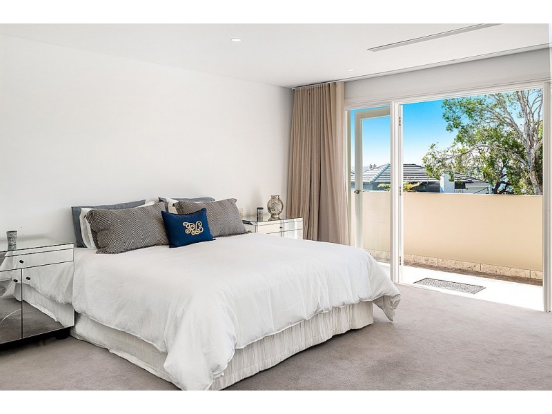 11B Fitzwilliam Road, Vaucluse NSW 2030