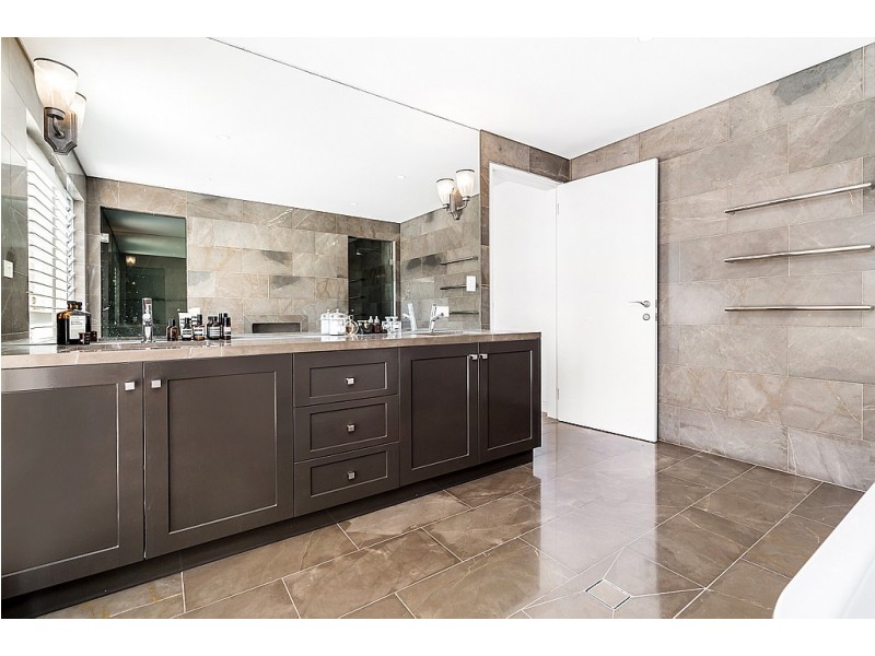 11B Fitzwilliam Road, Vaucluse NSW 2030