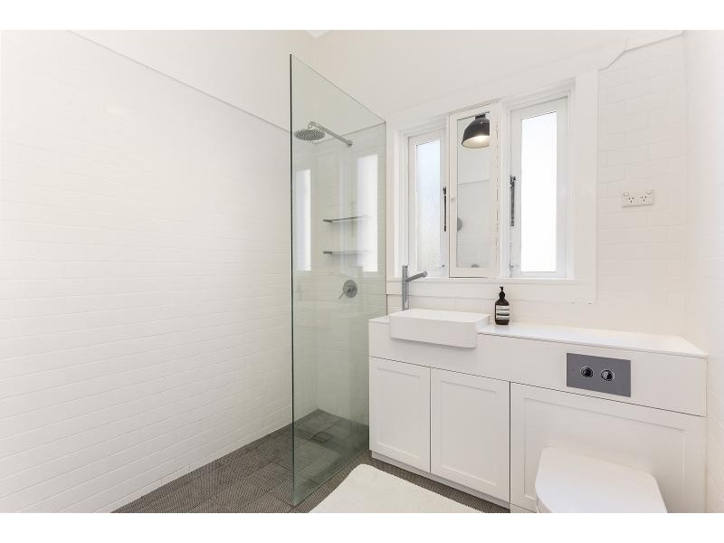 4/21 Beach Road, Bondi NSW 2026