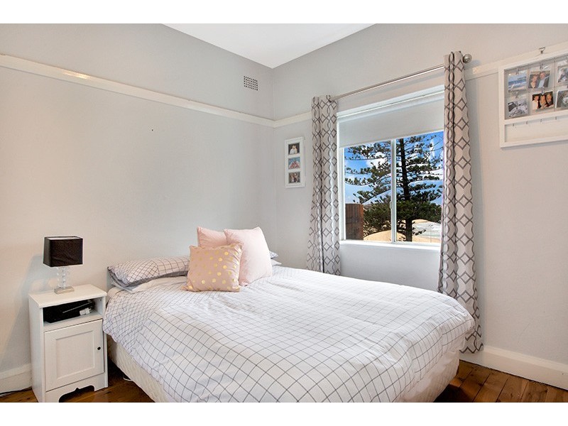 9/54 Campbell Parade, Bondi Beach NSW 2026