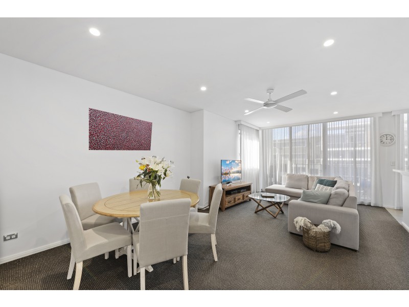 943/9 Rothschild Avenue, Rosebery NSW 2018