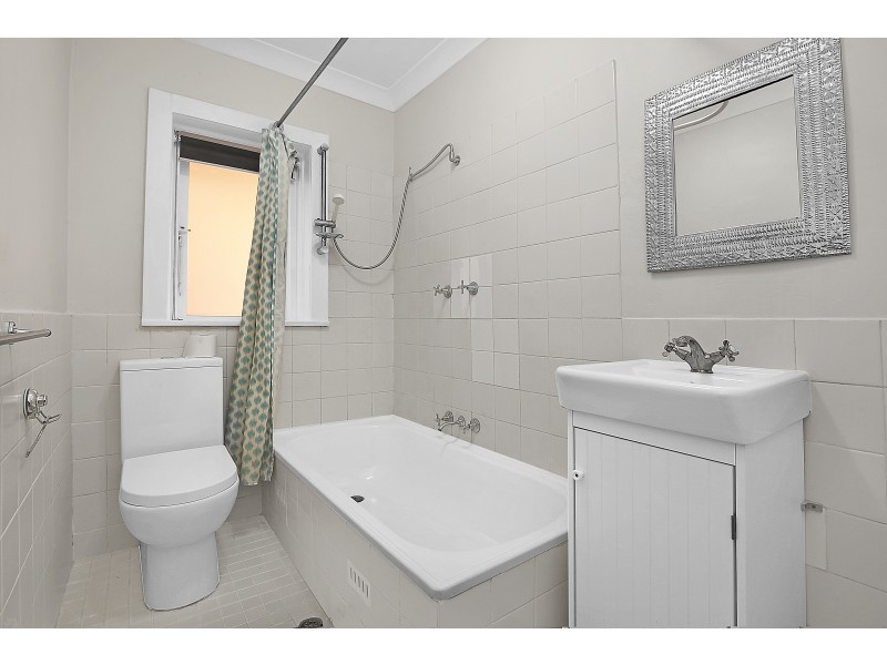 2/110 Ramsgate Avenue, Bondi Beach NSW 2026